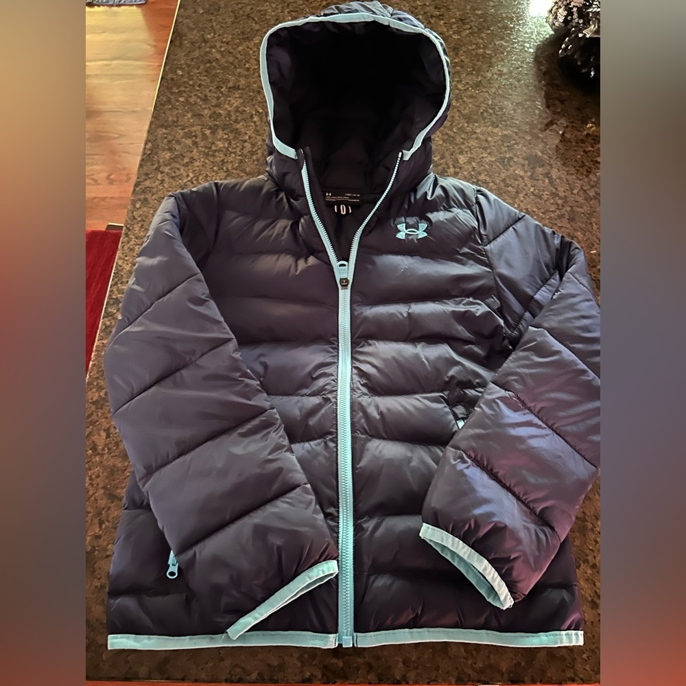 Under Amour girls puffer coat.  NWOT.